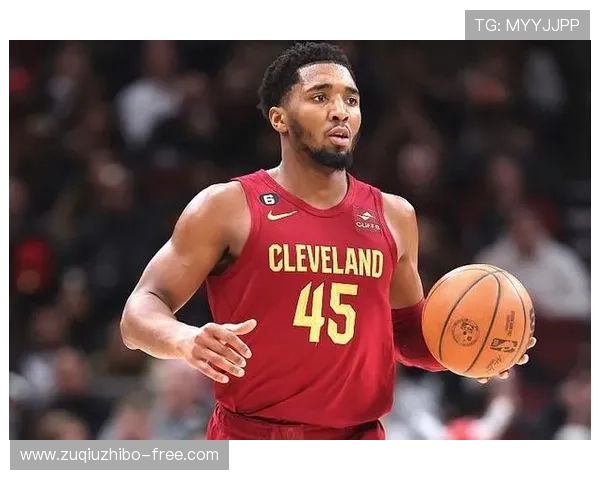 米切尔二月场均32.6分，骑士攻防效率提升助推排名攀升。